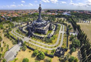 1024px-Aerial_view_of_Bajra_Sandhi_Monument_Denpasar_Bali_Indonesia-300x206.jpg