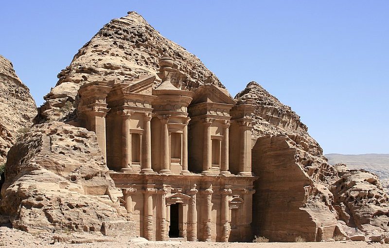 Exploring the Hidden Wonders of Petra 