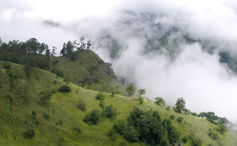Trekking the Knuckles Mountain Range – Exploring Sri Lanka’s Hidden Gem