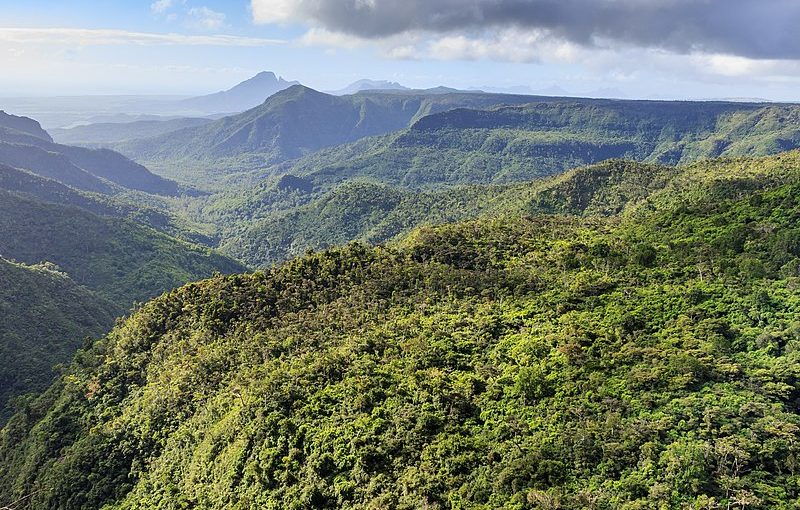 Exploring Paradise: Trekking and Hiking in Mauritius